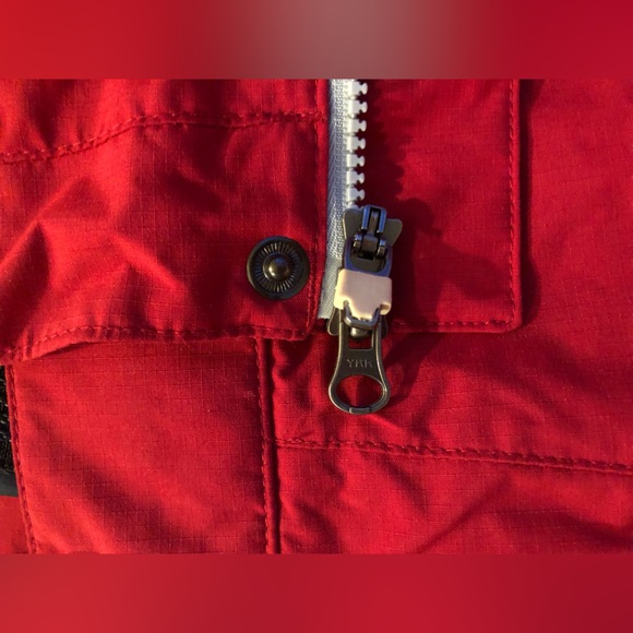 New Listing! Bonfire snowboarding coat - size small - Picture 3 of 6